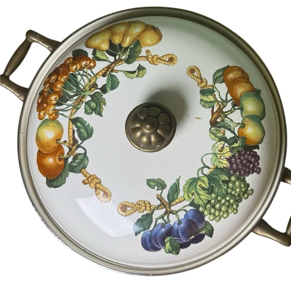 Vintage Tabletops Unlimited Kensington Garden Fruit Dutch Oven Pot w Lid Tuscan